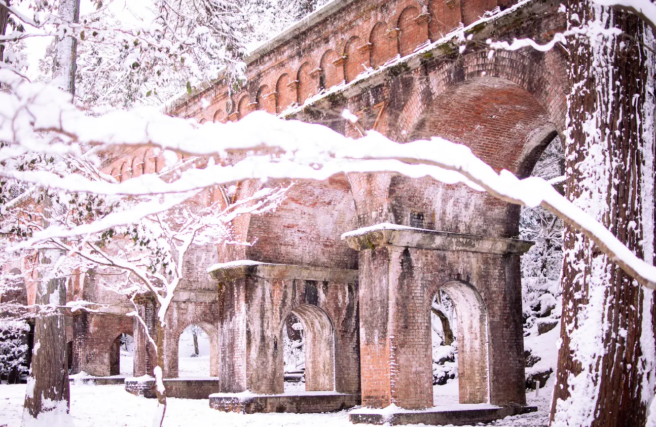 南禅寺・水路閣の雪景色